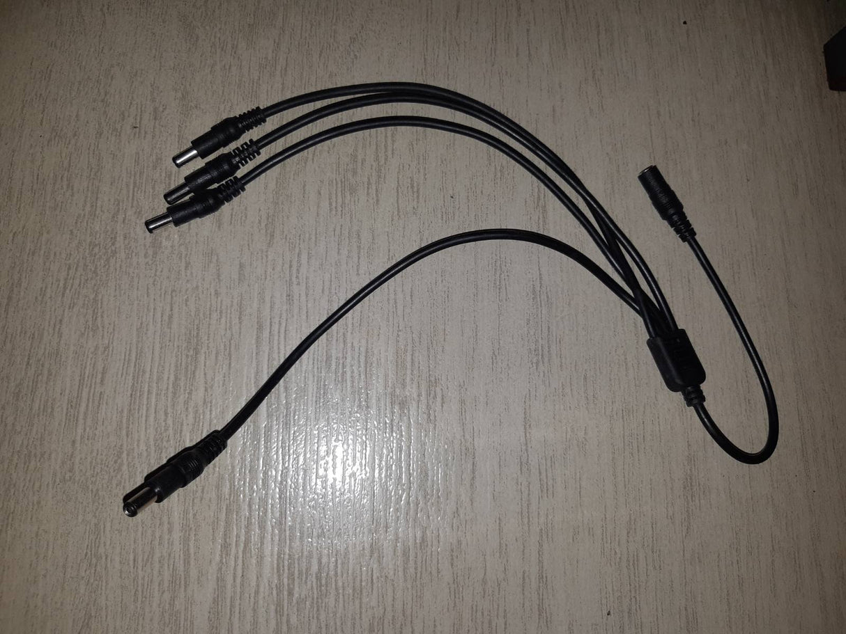 CCTV 1 to 4 DC Power Splitter Adapter Cable for CCTV Camera