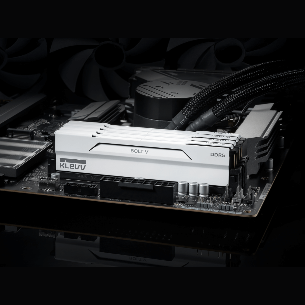 KLEVV Bolt V White 32GB 2x16GB DDR5 6000MTs CL30 KD5AGUA80-60A300I Gaming Desktop RAM